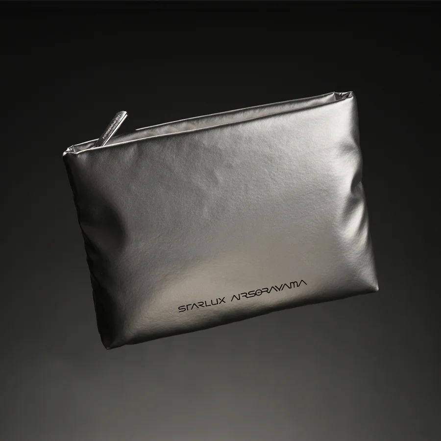 Premium Economy Class - Amenity Kit